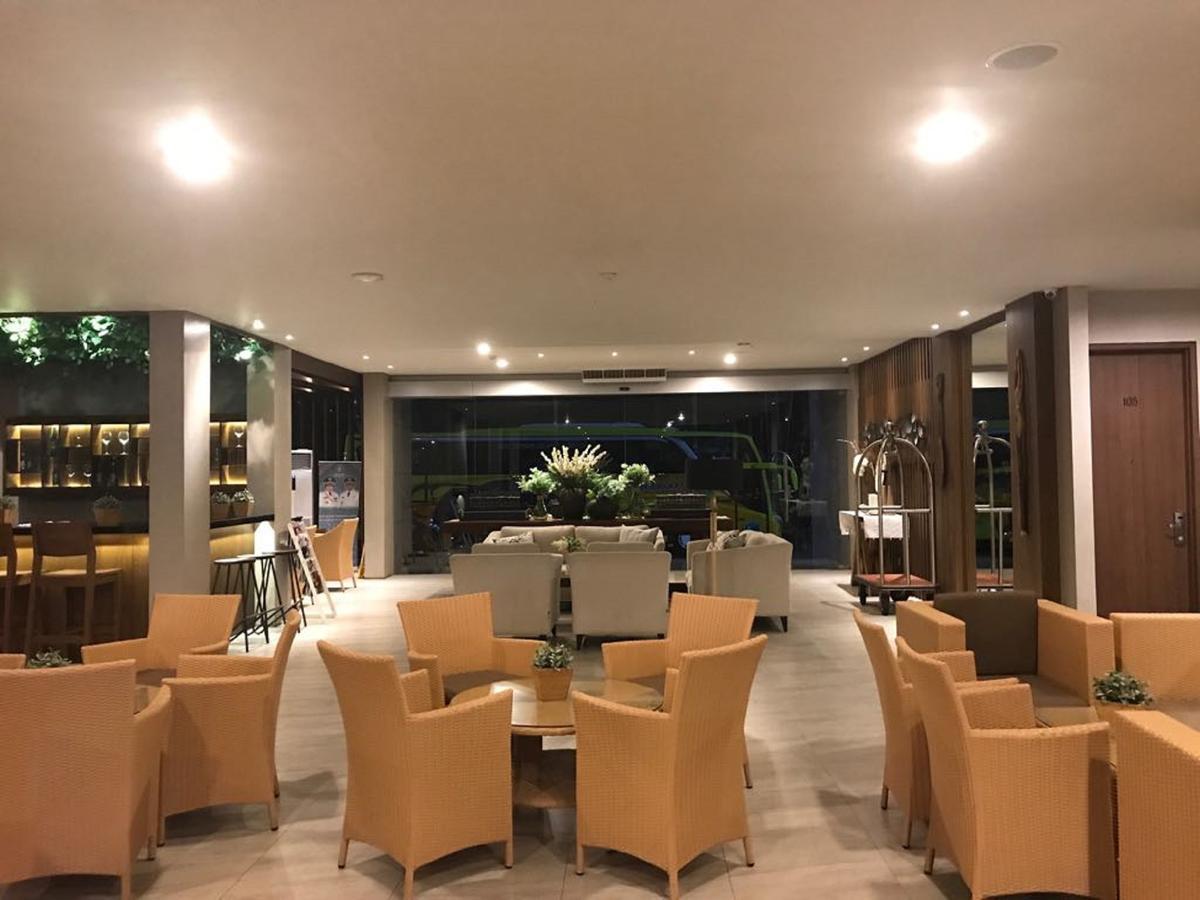 Double G Resort Anyer Bulakan Exterior photo